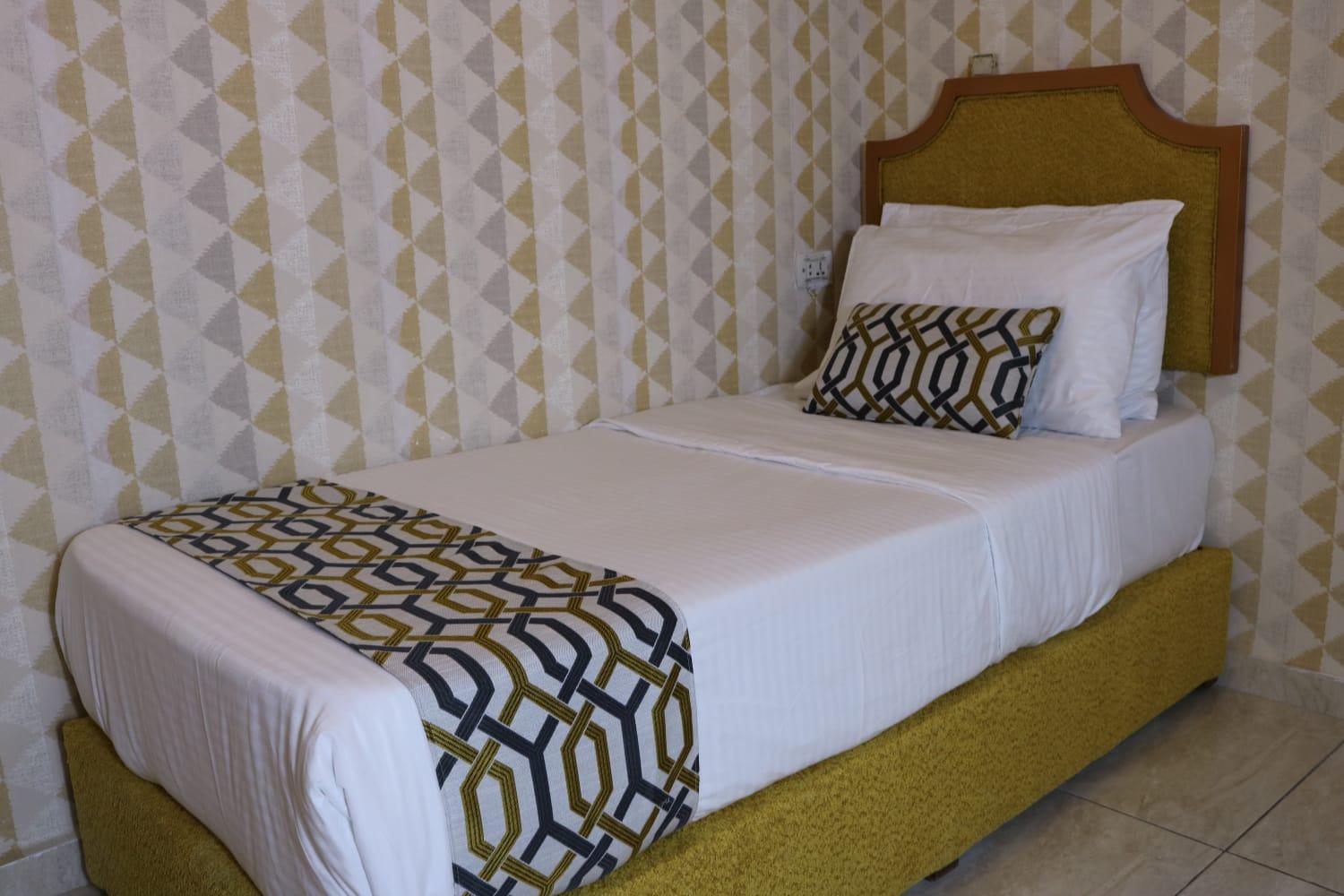 Rafi Hotel Amman Bagian luar foto