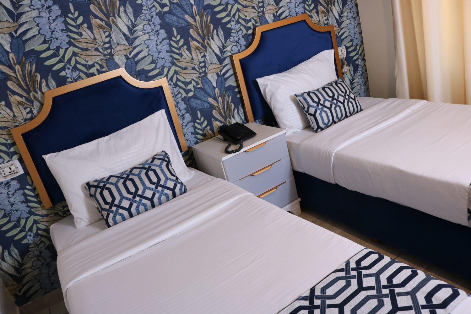 Rafi Hotel Amman Bagian luar foto