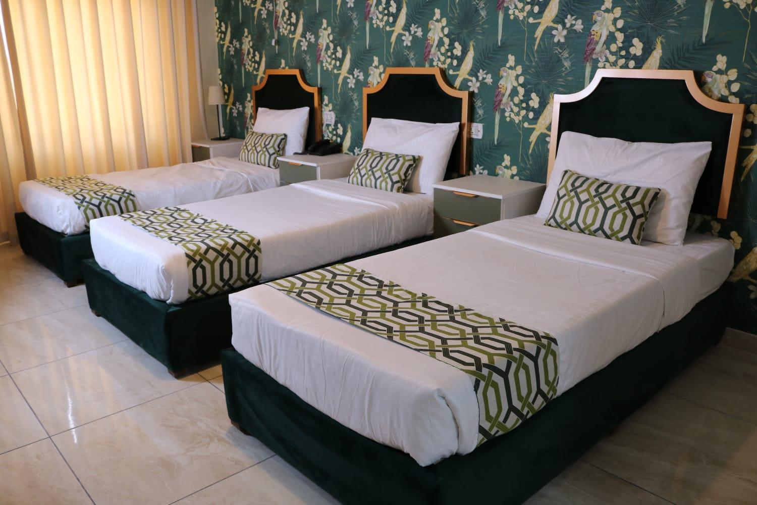 Rafi Hotel Amman Bagian luar foto